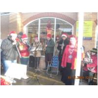 Christmas Carols at Sainsbury's, Hunstanton collecting for the Mayor's Fund - December 19th, 2009 - Photo Angie and Darren Burrows
